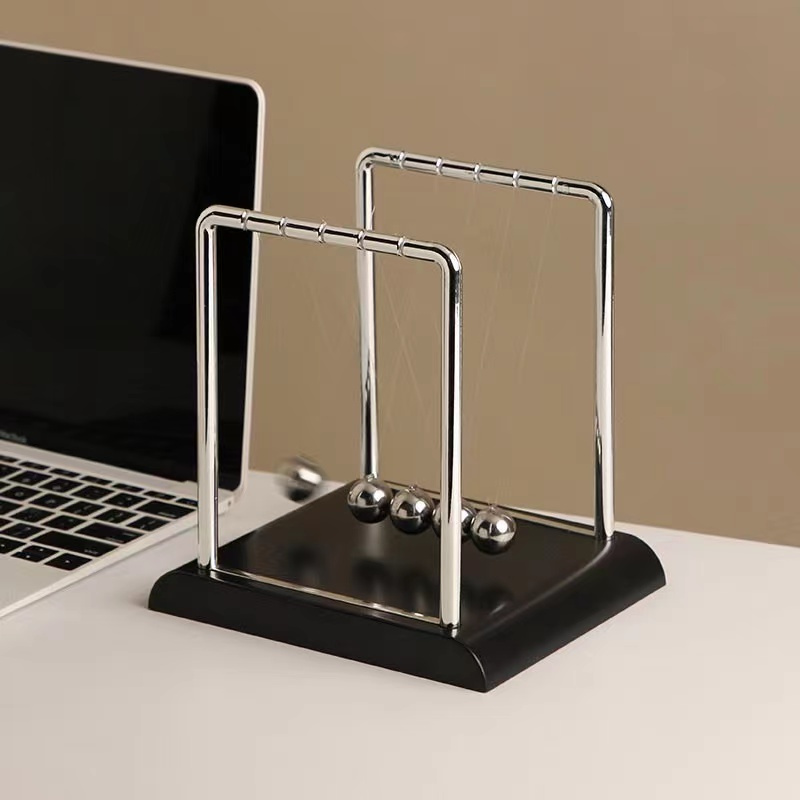Boules d'équilibre au pendule  - Newton Cradle Large avis et prix